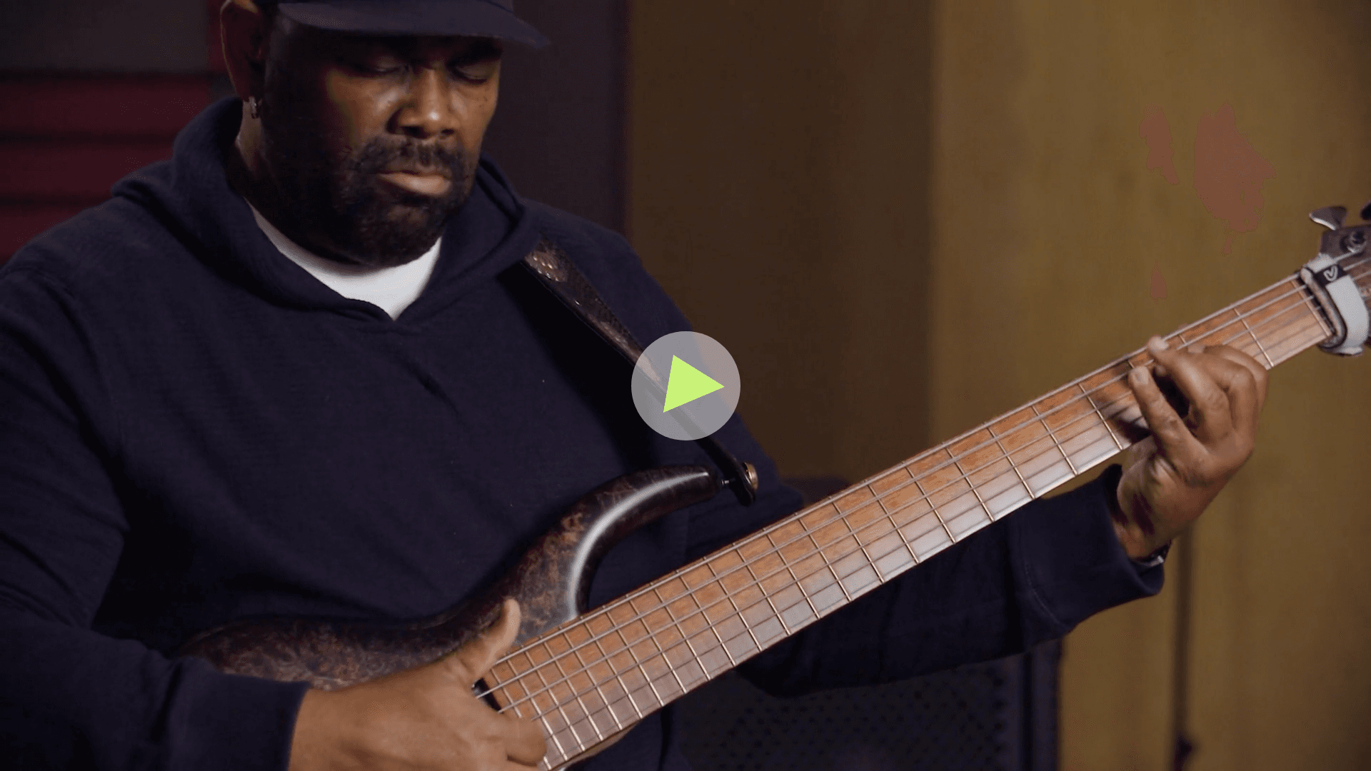 Andrew Gouché - Bass Guitar Mastery
